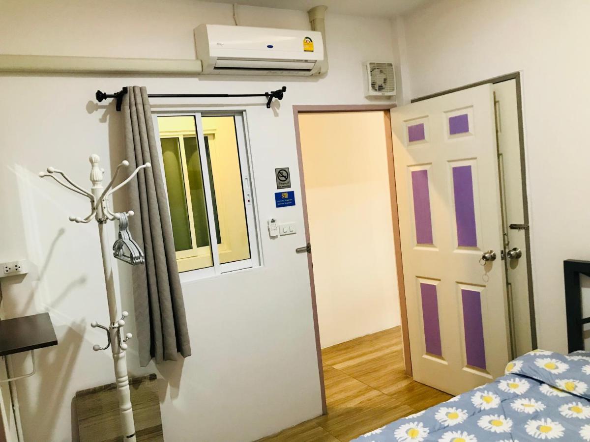 Dragon XIV Hostel Bangkok Ngoại thất bức ảnh