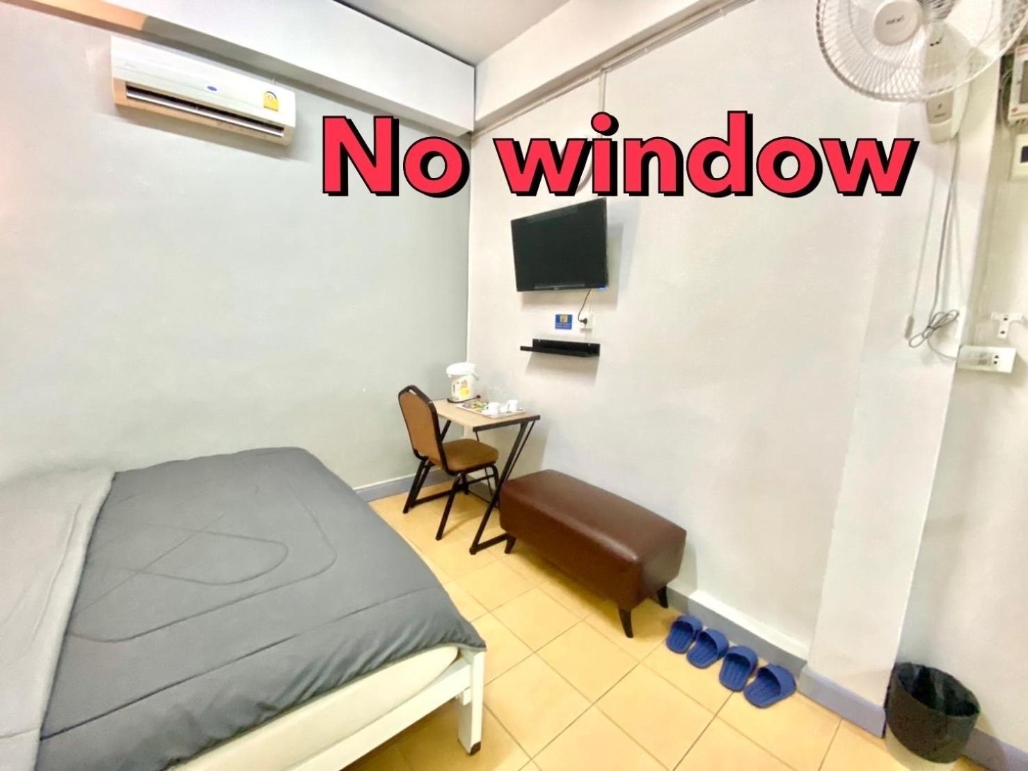 Dragon XIV Hostel Bangkok Ngoại thất bức ảnh